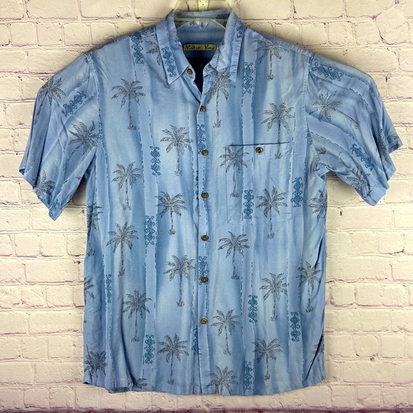 Batik Bay Men's Hawaiian Blue Sky Button Down Short Sleeve Shirt. Size: M - Picture 1 of 11